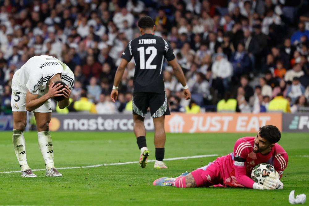 鲁能球队的 鲁能球队的